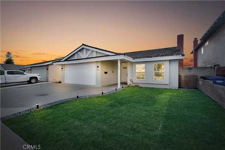 7292 Rampart Ln La Palma, CA 90623