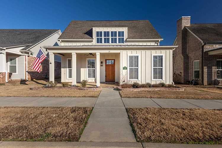 25 Victory Ln Rossville, TN 38066