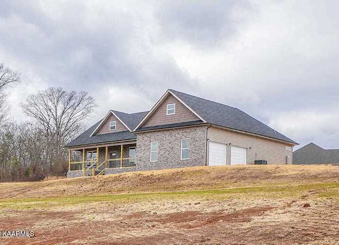 121 Evie's Way Maryville, TN 37801