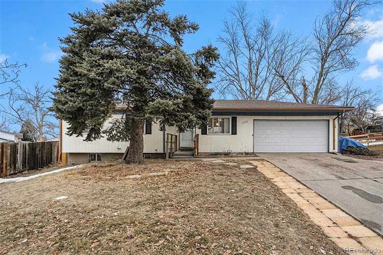 3726 S Lewis Ct Lakewood, CO 80235