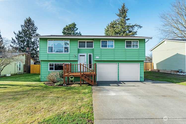 7121 Brent Ln Lynden, WA 98264