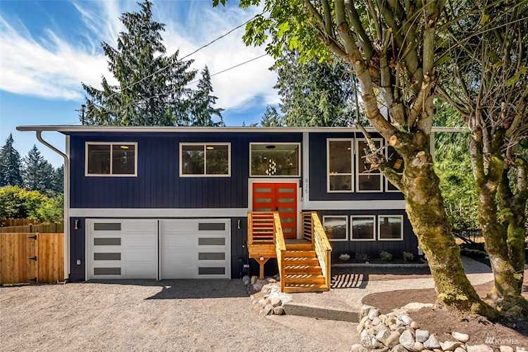 835 212th Ave NE Sammamish, WA 98074