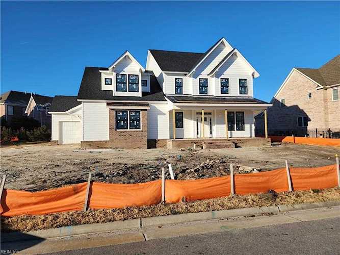 2261 Chamberino Dr Virginia Beach, VA 23456