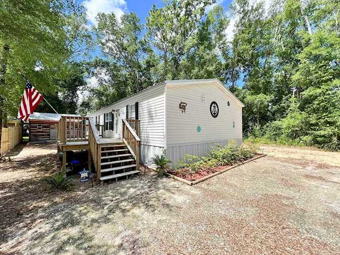 1512 SE 2nd Ave Steinhatchee, FL 32359 in Steinhatchee Subdivision Photo 1