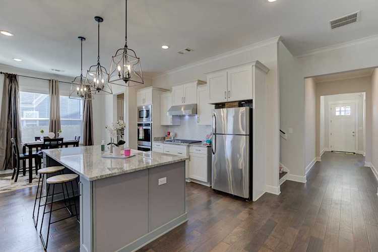 5614 E Ardsley Dr Arlington, TN 38002
