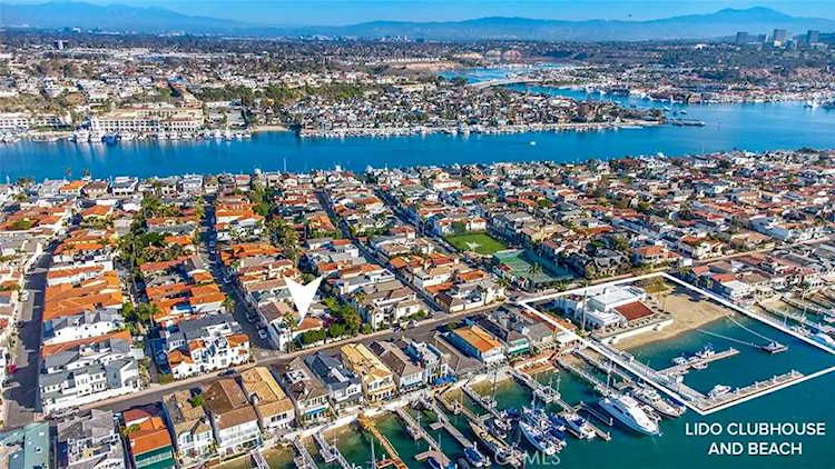 636 Via Lido Soud Newport Beach, CA 92663