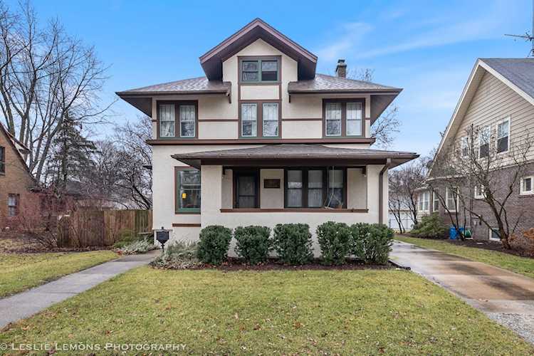 922 W Downer Place Aurora, IL 60506