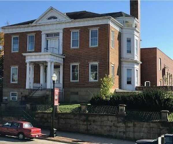 154 E Main Street Lancaster, OH 43130