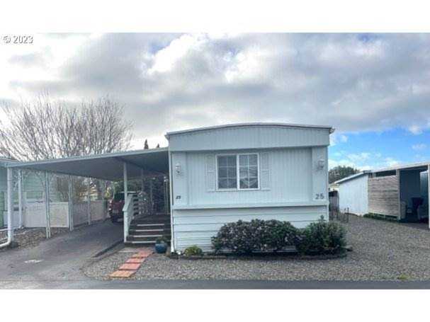15889 Sunset Strip Brookings, OR 97415