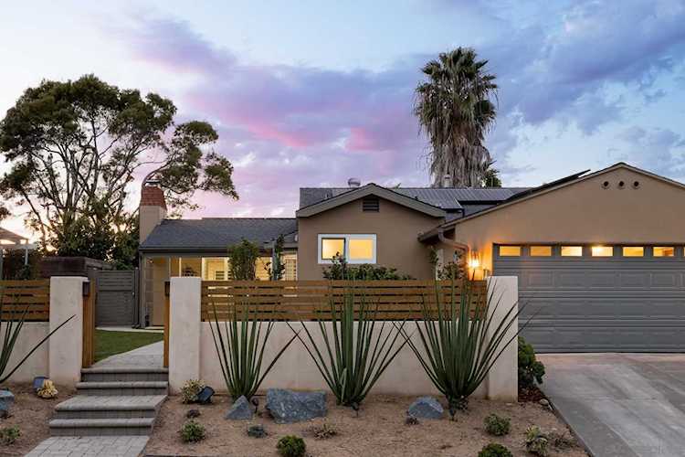 2128 Garfield Rd San Diego, CA 92110