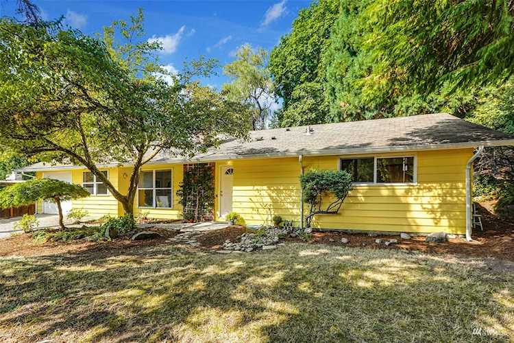 15642 Main St Bellevue, WA 98008