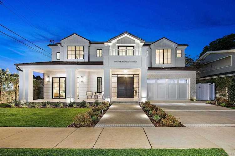 203 6th Street Coronado, CA 92118