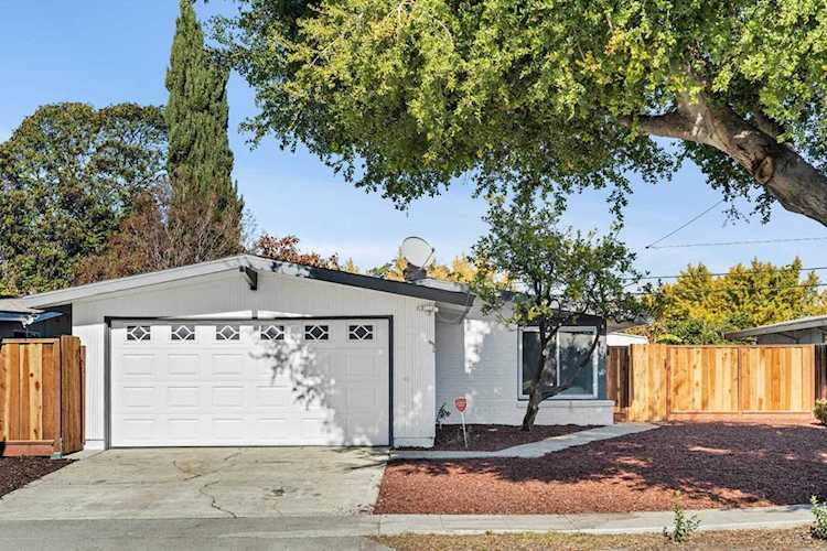 771 Lakechime Dr Sunnyvale, CA 94089 | MLS ML81913496 Photo 1