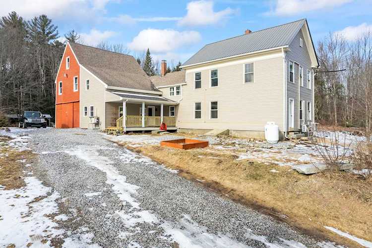 192 Turkey Ln Winthrop, ME 04364