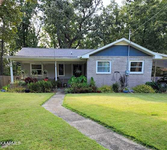 103 Chatam Ln Oak Ridge, TN 37830