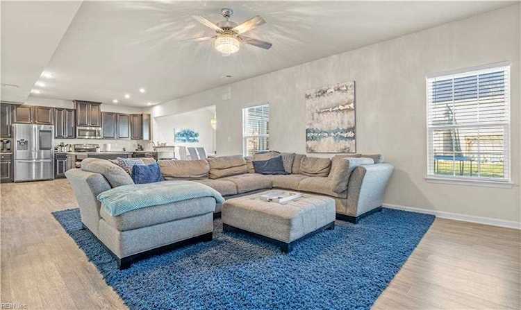 132 Boxwood Ln Smithfield, VA 23430
