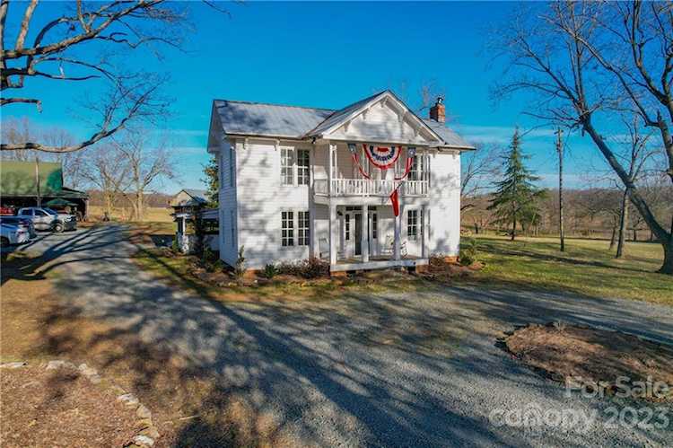 8689 Math Rd Stanfield, NC 28163
