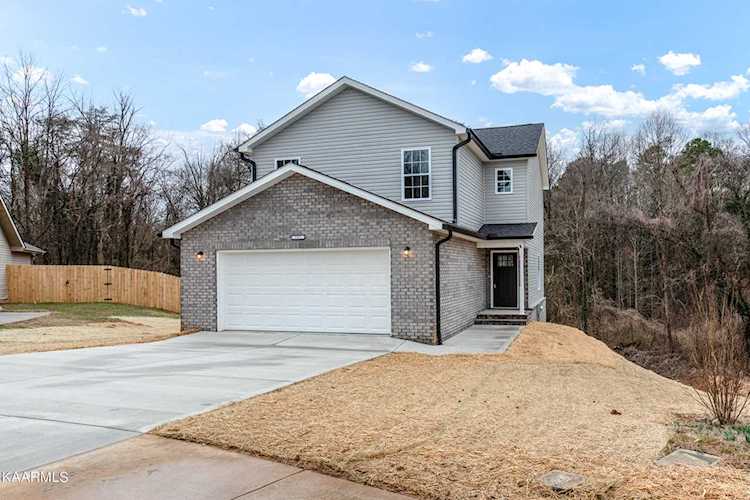 717 Shane Dr Maryville, TN 37804