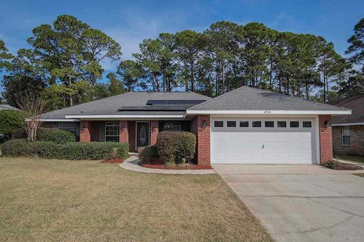 4918 Berkeley Forest Blvd Gulf Breeze, FL 32563