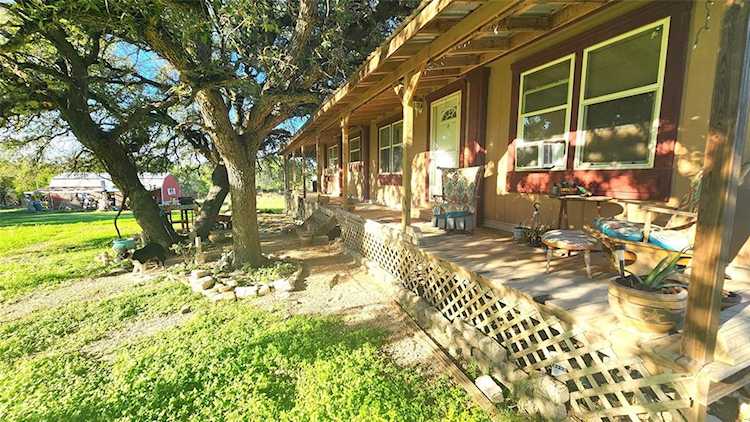 557 Wild Ridge RD Florence, TX 76542