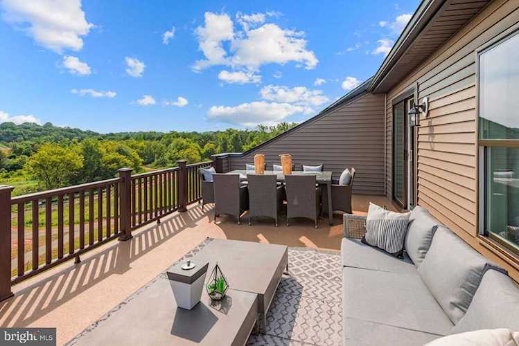 1618 Field Sparrow Terrace NE Leesburg, VA 20176 | MLS VALO2040740 Photo 1
