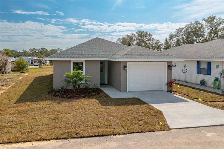 7044 Tamarind Dr Lake Wales, FL 33898