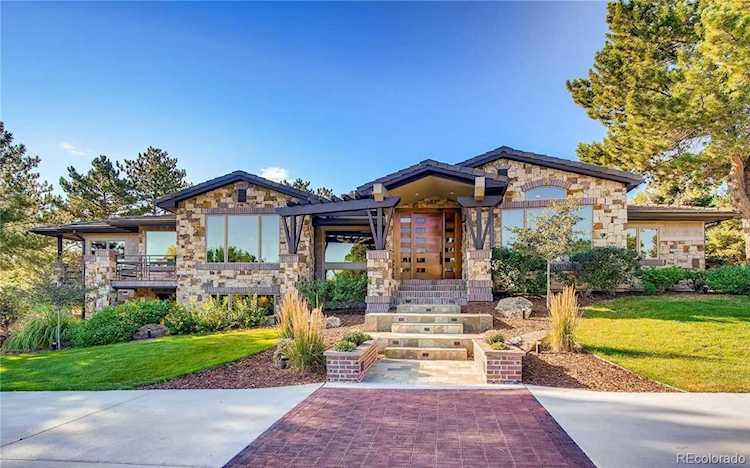5220 Longhorn Bow Mar, CO 80123