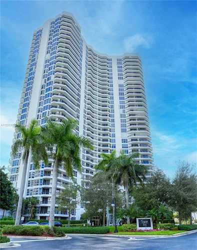 3530 Mystic Pointe Dr #1212 Aventura, FL 33180