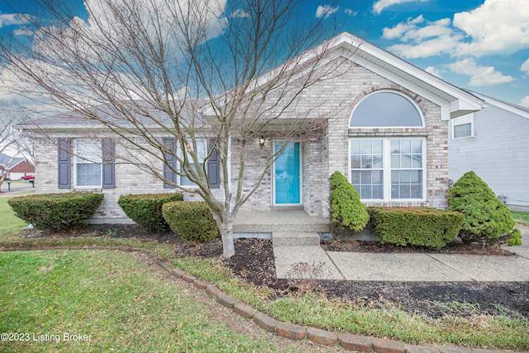 10207 Greenfield Park Rd, Louisville, KY 40258 - Greenfield $188,750 Photo 1