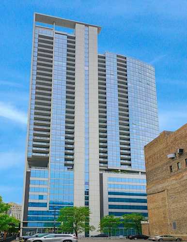 303 W Ohio St #1902 Chicago, IL 60654