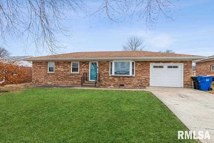 3707 15th Street D Moline, IL 61265