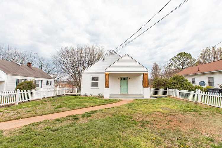 117 Woodys Ln Madison Heights, VA 24572
