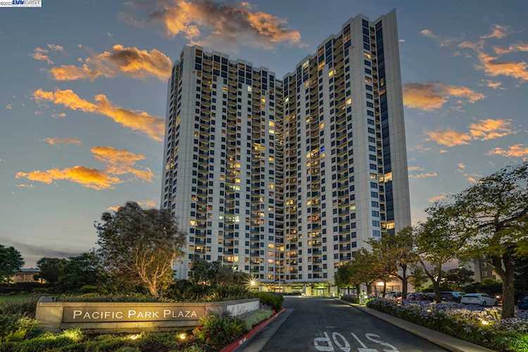 6363 Christie Ave #2623 Emeryville, CA 94608
