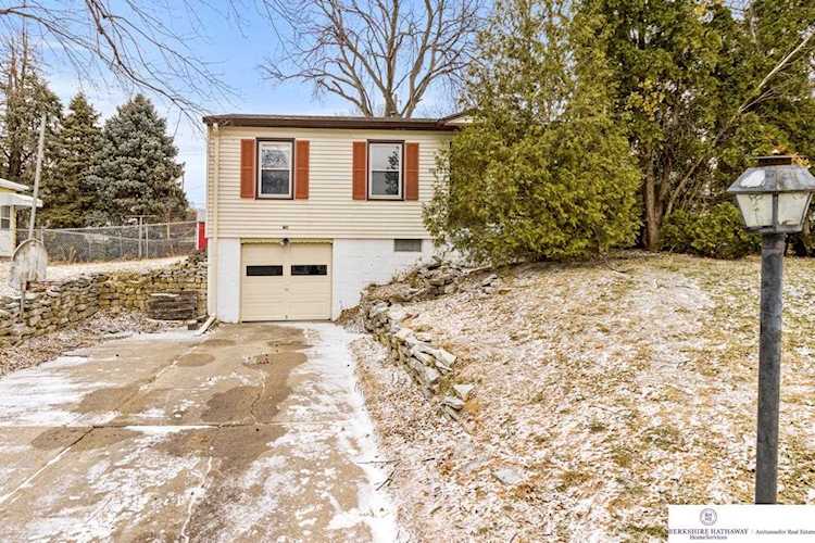 7310 James Ave La Vista, NE 68128 | MLS 22300315 Photo 1