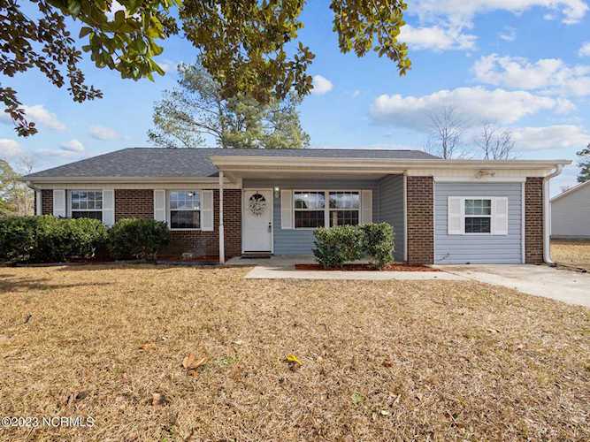 503 Parkway Court Jacksonville, NC 28540 | MLS 100363991 Photo 1