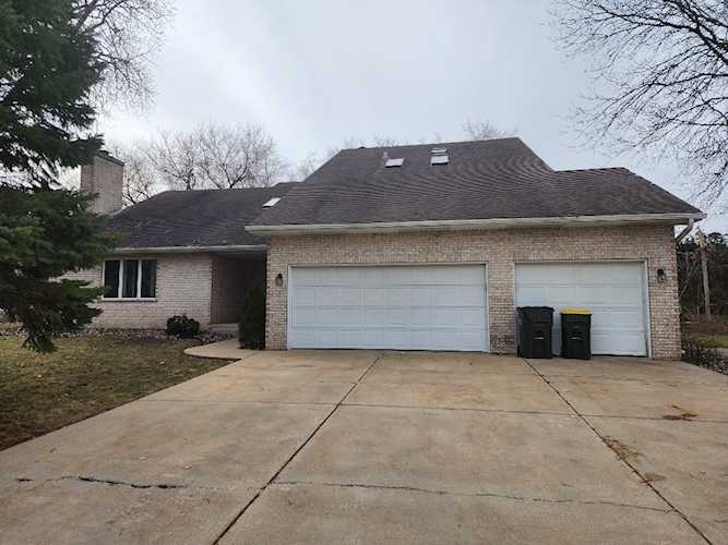 1454 Lincoln St Schaumburg, IL 60193