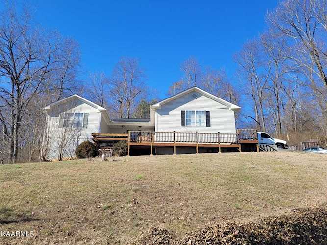 226 Vintage Ln Clinton, TN 37716