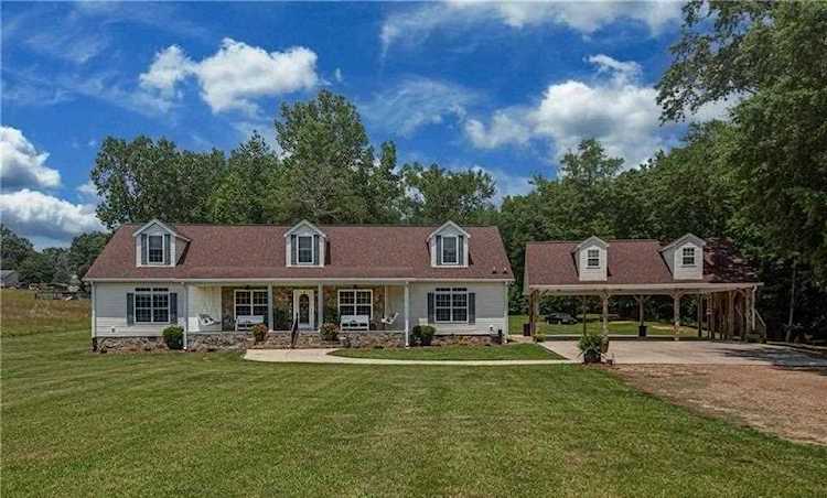 1471 N Mountain Street Blacksburg, SC 29702