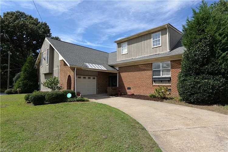 4247 Redfern Ln Chesapeake, VA 23321