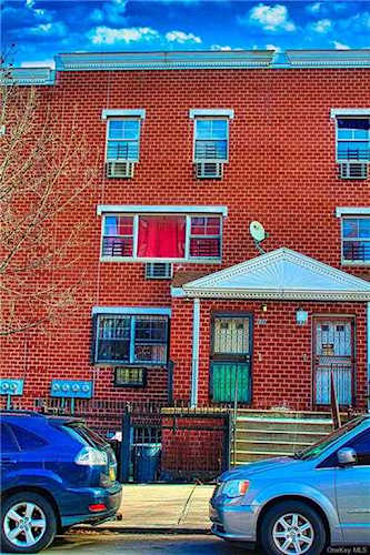 838 Bryant Avenue Bronx, NY 10474