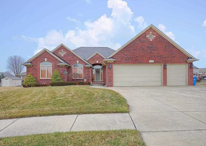 52190 Zebrawood Ct Macomb, MI 48042