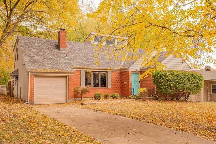 7611 Terrace St Kansas City, MO 64114