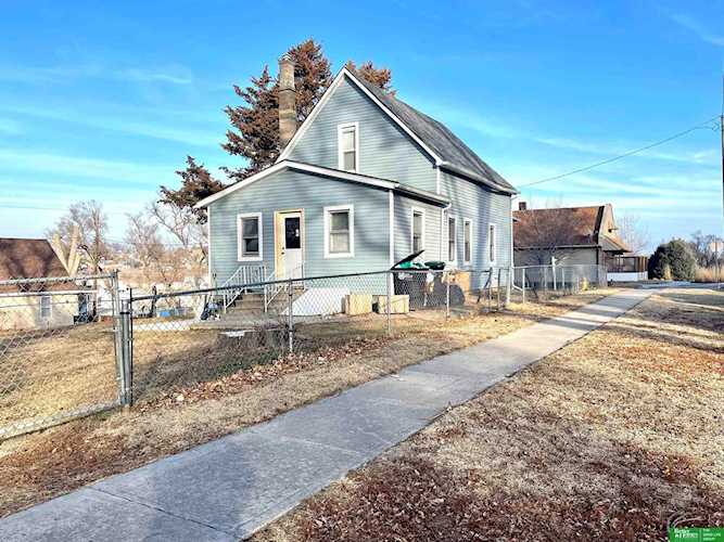 6024 S 26th St Omaha, NE 68107