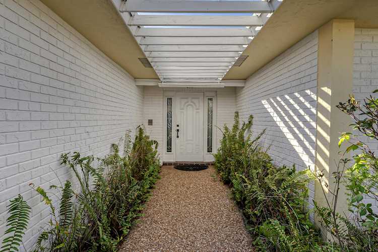 3343 NW 29th Avenue Boca Raton, FL 33434 - MLS# R10860796 | BocaRatonRealEstate.com Photo 1