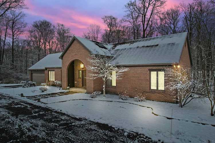 5421 Devils Hollow Road Fort Wayne, IN 46814