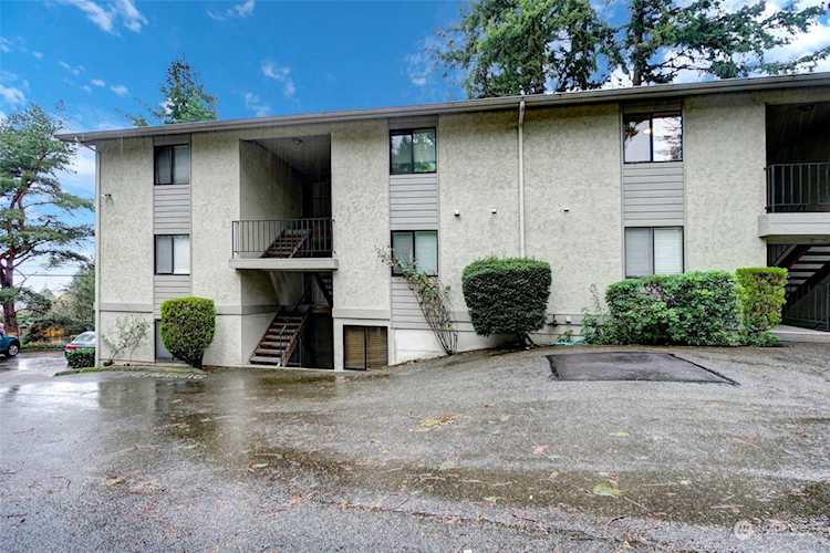 6732 112th Ave NE #A8 Kirkland, WA 98033