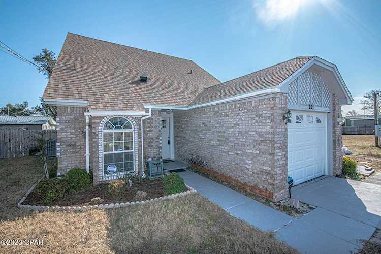 221 S Mary Ella Ave Panama City, FL 32404