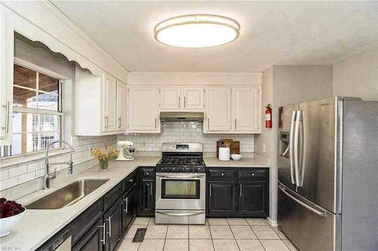 230 Westonia Rd Chesapeake, VA 23323 | MLS 10470051 Photo 1