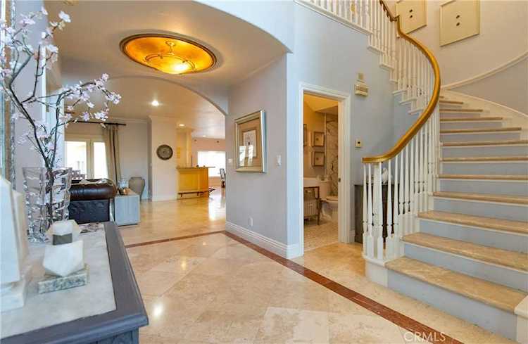 9332 Lubec St Downey, CA 90240