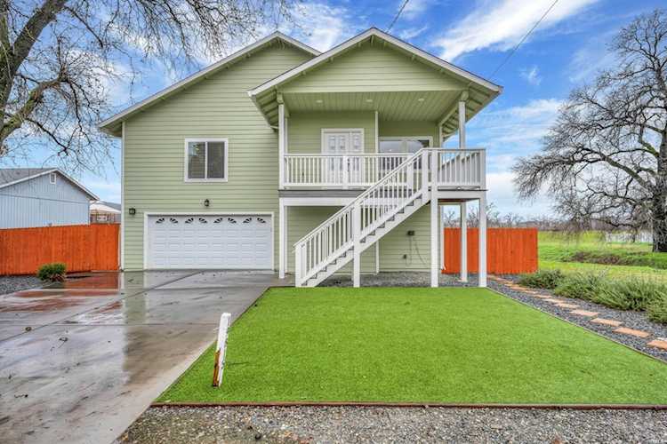 19815 S Mountain Meadow South Road Hidden Valley Lake, CA 95467